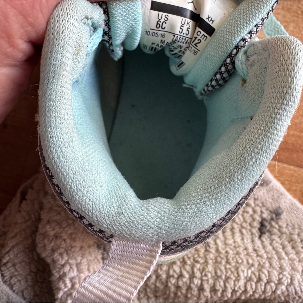 Nike Air Jordan 1 Retro High "White/Still Blue" size 6 - Picture 8 of 10